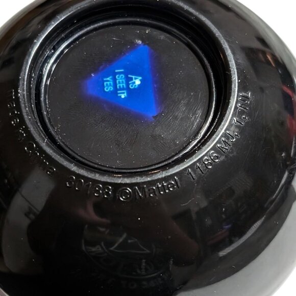 Original Magic 8 Eight Ball Mattel Fortune Teller Toy 30188 4 Inch - Picture 5 of 7